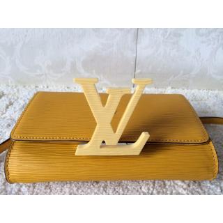 Louis Vuitton AE13069