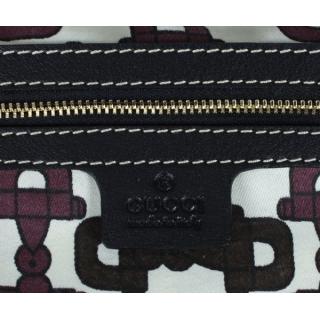 Gucci 232943