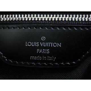 Louis Vuitton M30412