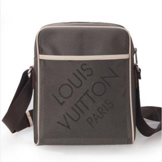 Louis Vuitton M93224