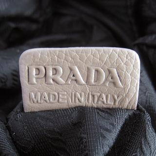 Prada 1558