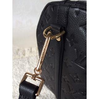 Louis Vuitton AE10549