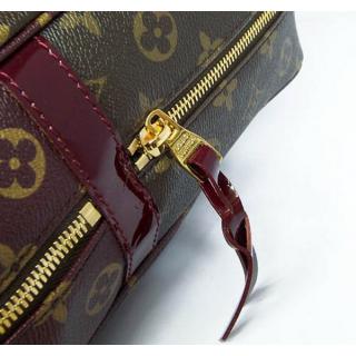 Louis Vuitton M95532