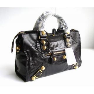 Balenciaga 084332B