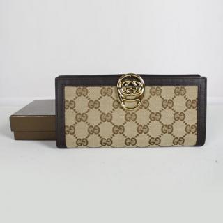 Gucci 224225