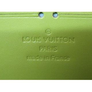 Louis Vuitton M93575