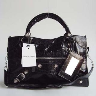 Balenciaga 084332A