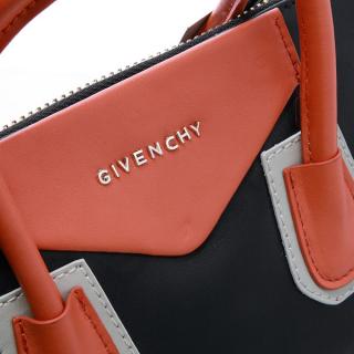 Givenchy 9981