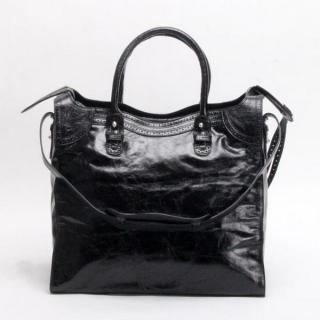 Balenciaga 084233