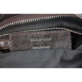 Balenciaga 084332A