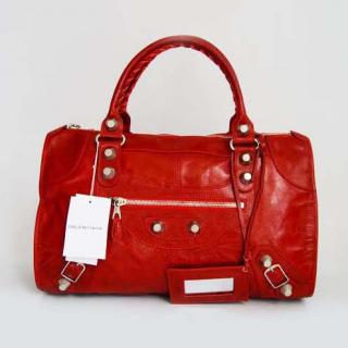 Balenciaga 084324A