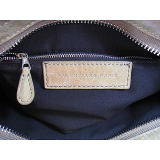 Balenciaga 084332C