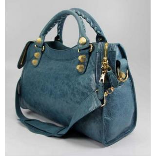 Balenciaga 084332B