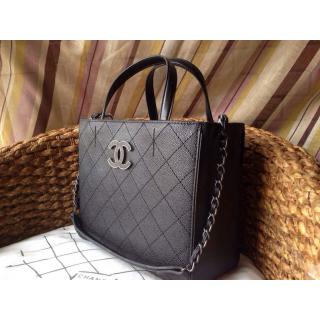 Chanel AE06618