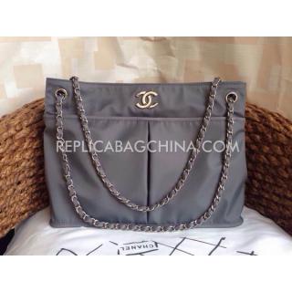 Chanel YT7900