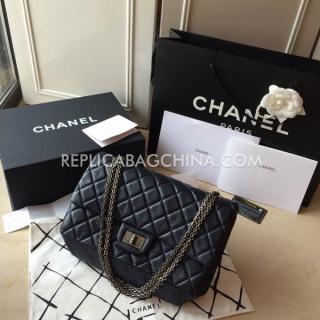 Chanel YT2182