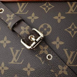 Louis Vuitton M40577