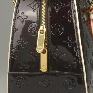 Louis Vuitton M93516