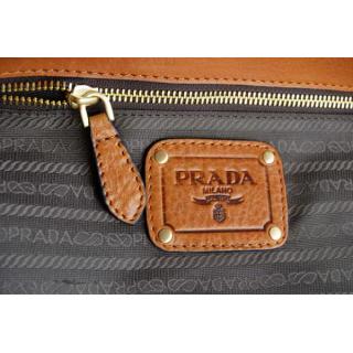 Prada 80045