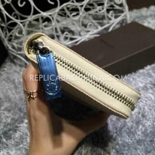 Louis Vuitton YT4808