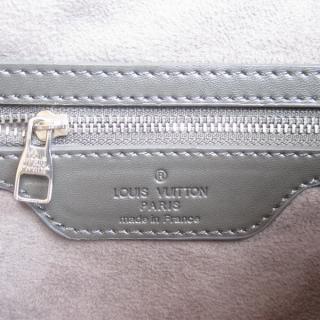 Louis Vuitton M97066