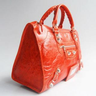 Balenciaga 084324A