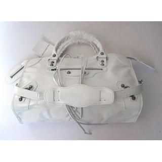 Balenciaga 084332