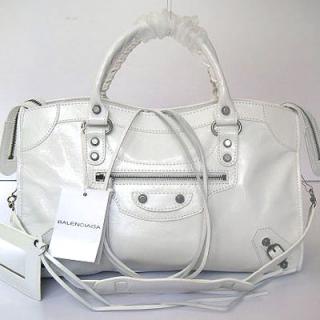 Balenciaga 084332