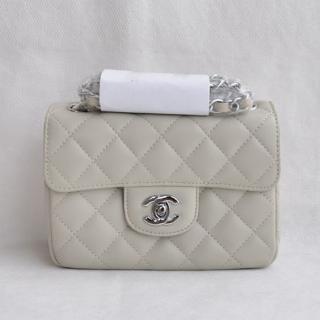 Fake Chanel 1115 White