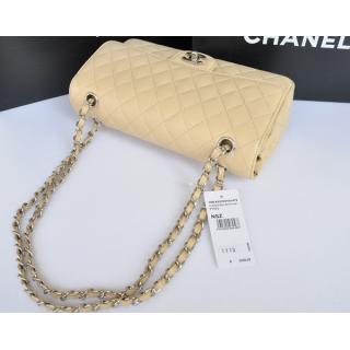 Chanel A1112