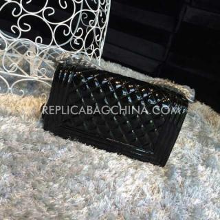 Chanel YT0567