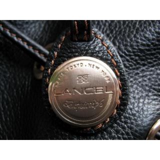 Lancel L001