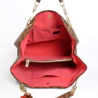 Louis Vuitton N95686