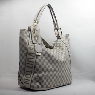 Louis Vuitton N95097