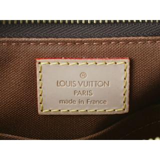 Louis Vuitton M51290