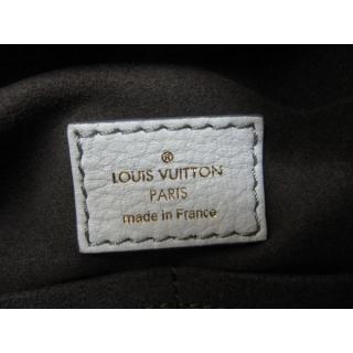 Louis Vuitton M93128