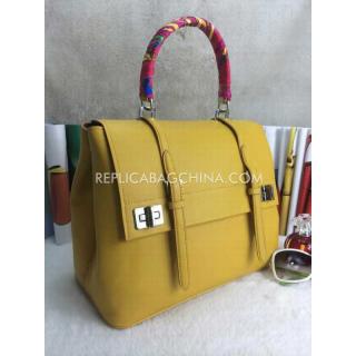 Prada YT2367