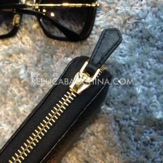 Prada YT1066