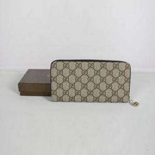 Gucci 212110