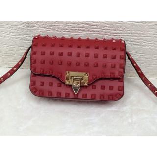 Fashion Imitation Valentino Rockstud All Over Finish Studs Chain Flap Shoulder Bag Red AU