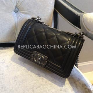 Chanel YT0288