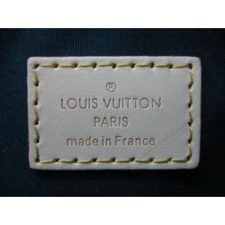 Louis Vuitton M93673