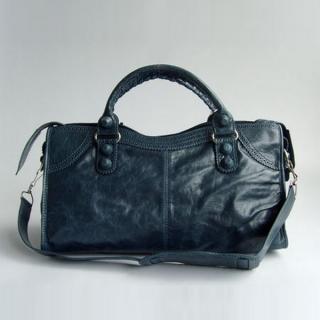 Balenciaga 084828