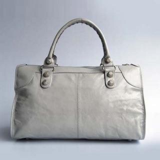 Balenciaga 084324A