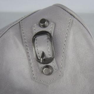 Balenciaga 084333