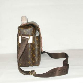 Louis Vuitton M50206