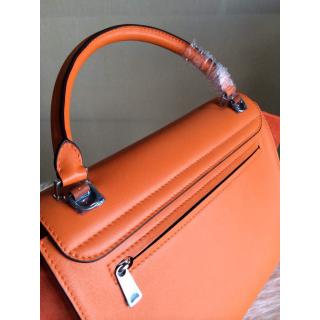 Celine AE11572