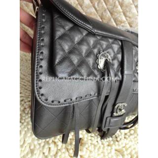 Chanel YT0649