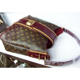 Louis Vuitton M95579