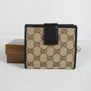 Gucci 233022